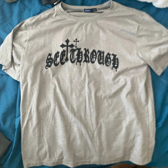 Shein T-Shirt Bundle - Picture 2 of 5